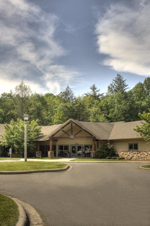 Foxhunt At Sapphire Valley Bagian luar foto